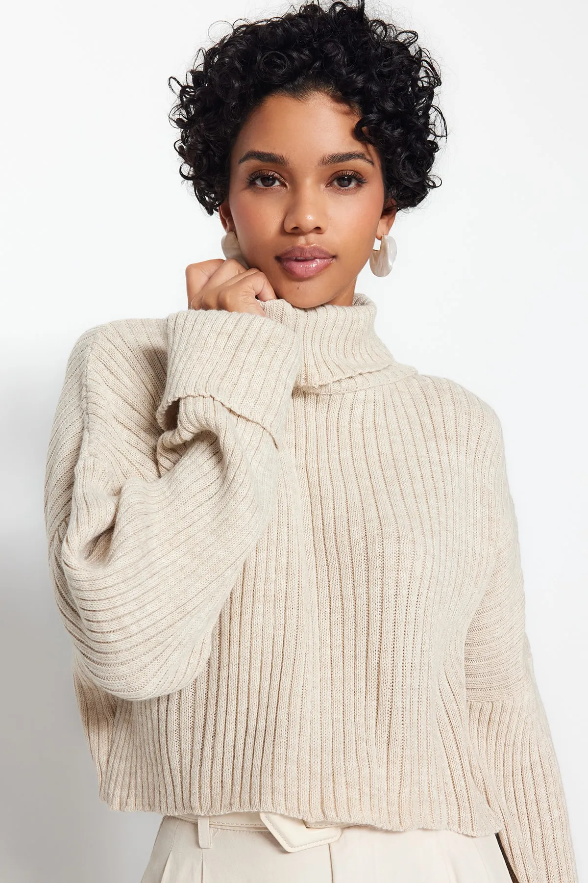 Trendyol Collection  Stone Crop Basic Strickpullover TWOAW22KZ0223