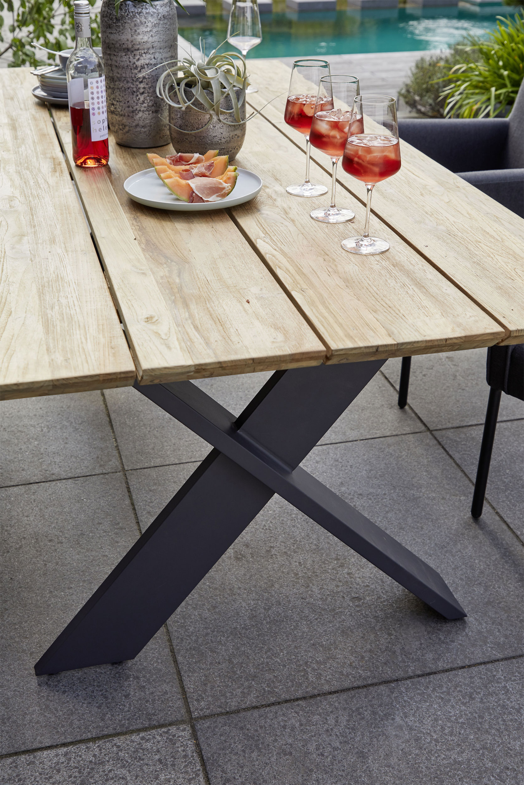 OUTDOORGartentisch