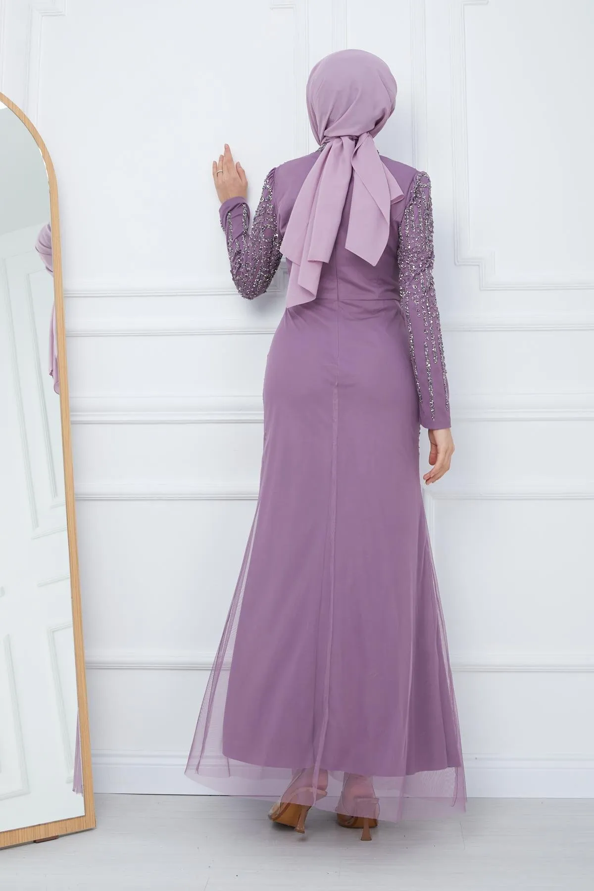 Olcay  Mit Perlen und Steinen besetztes Tüll-Hijab-Abendkleid LILA 1663