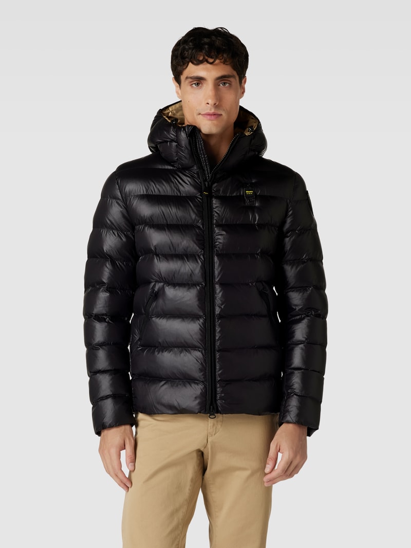 Steppjacke mit Label-Detail in schwarz