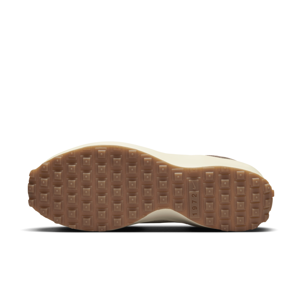 Nike Waffle Debut Vintage DX2931-200 / braun
