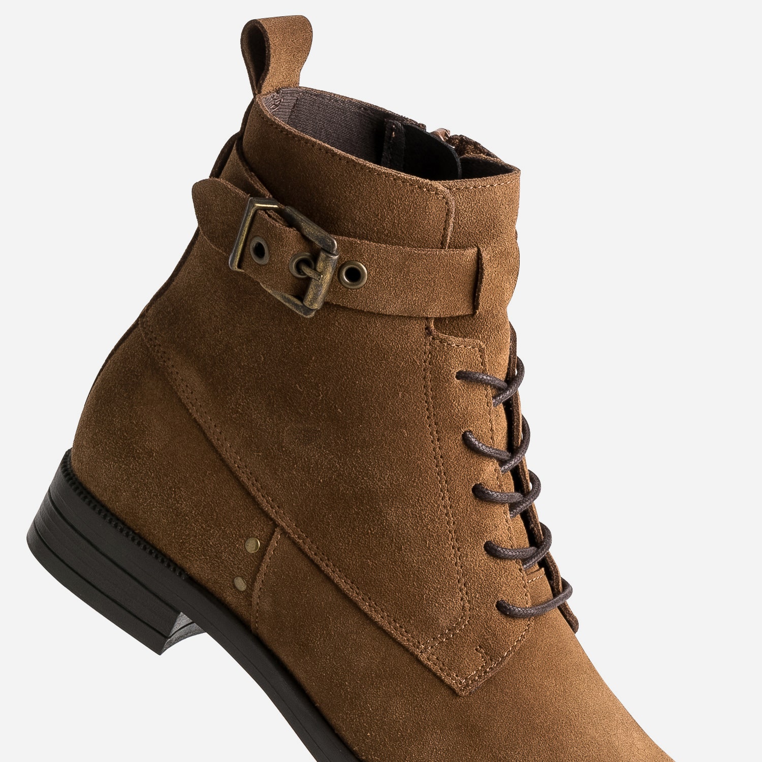 Bottines camel éco-conçue en cuir velours
