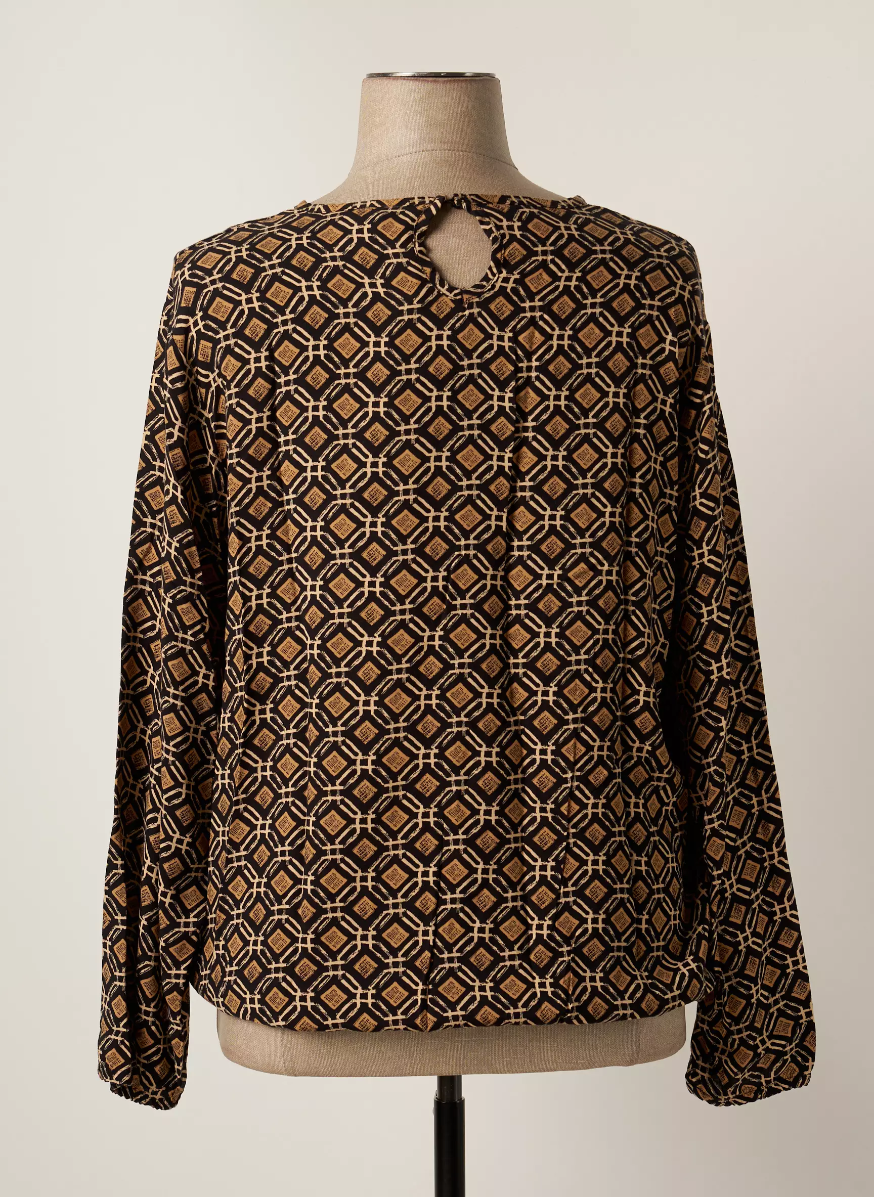M X O Blouses Femme couleur noir