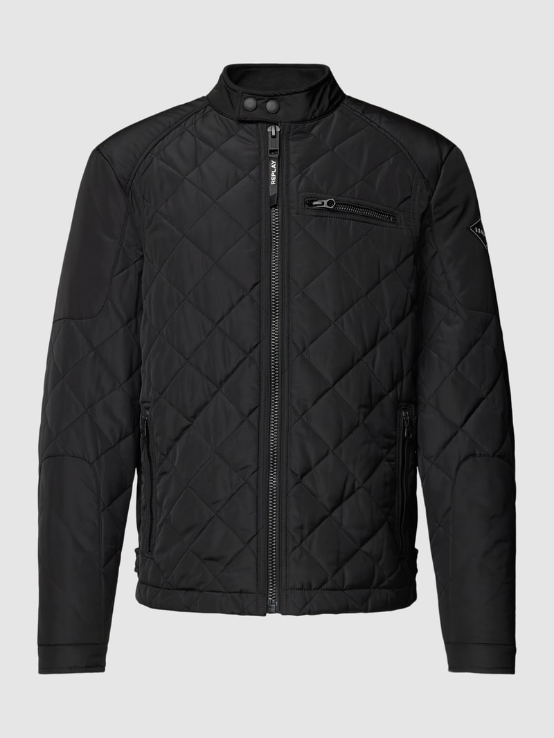 Steppjacke mit Stehkragen und Reißverschlusstaschen in schwarz
