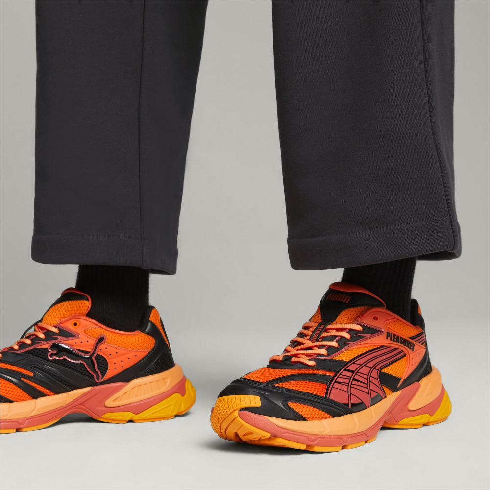 PUMA x PLEASURES Velophasis Layers 393301-02 / orange