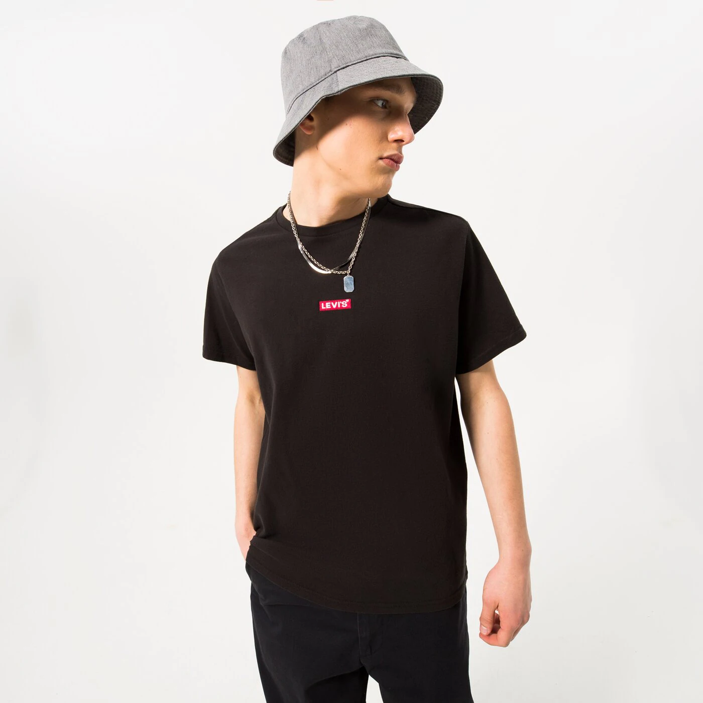 LEVI'S T-SHIRT SS RELAXED BABY TAB T Schwarz