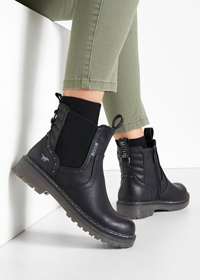 Mustang Boot