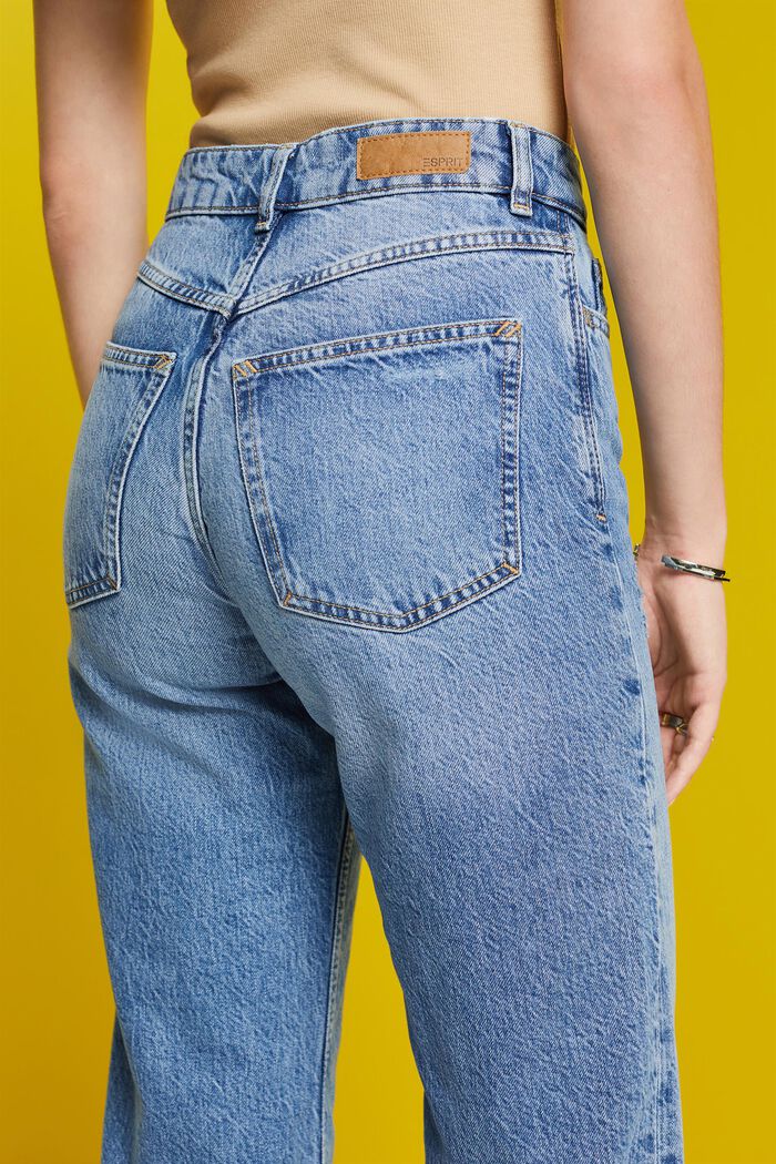 Jeans im 80er-Jahre Look mit gerader Passform