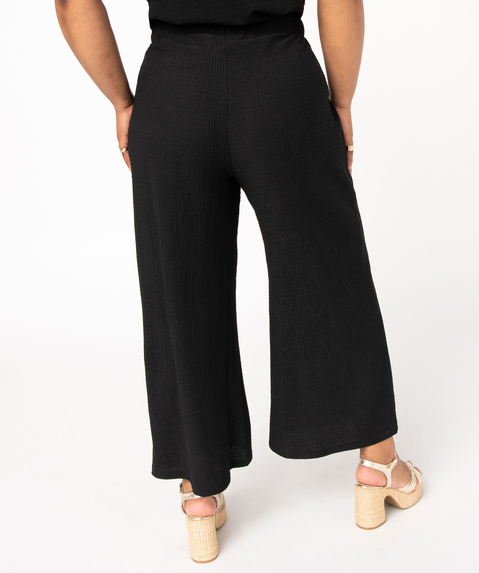 Pantalon en toile gaufrée femme grande taille noir | GEMO