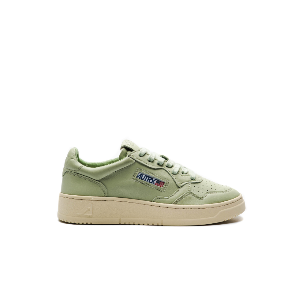 Autry Wmns Medalist Low AULWGG32 / grün