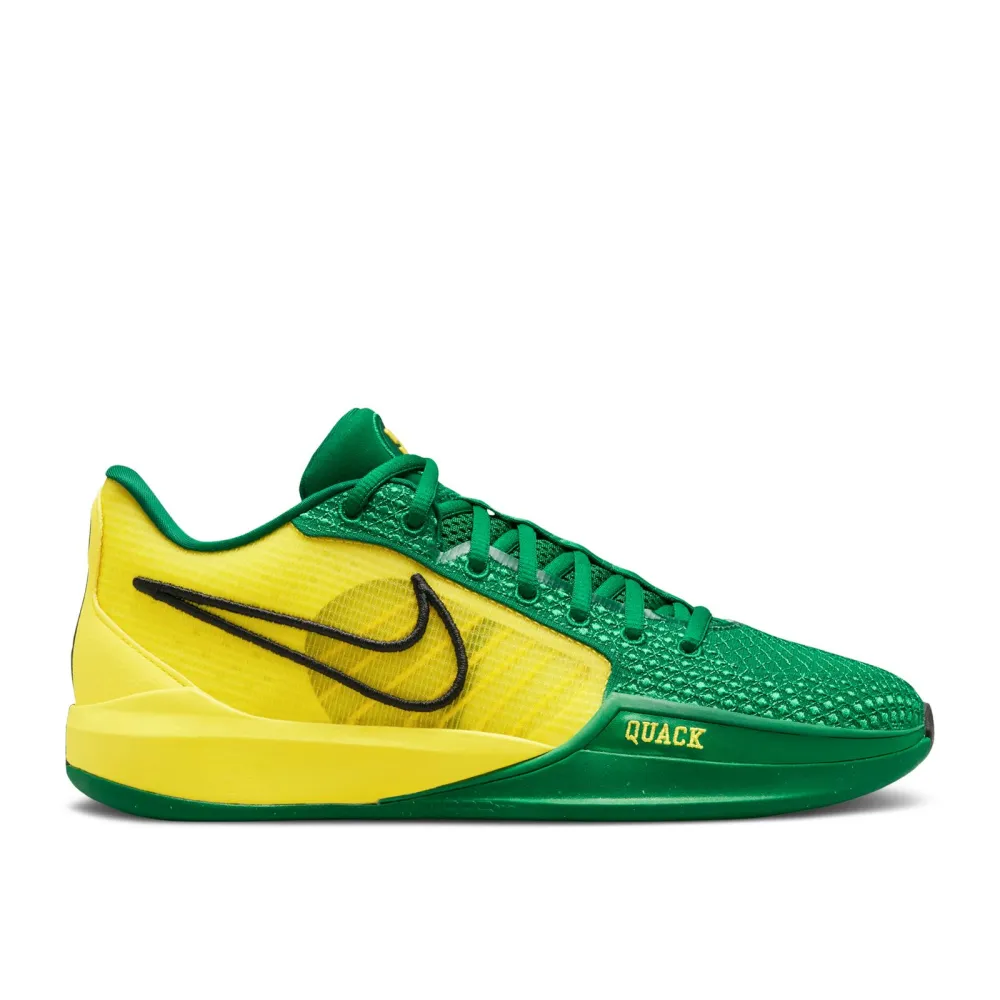 Nike Sabrina 1 The Debut FQ3381-300 / grün