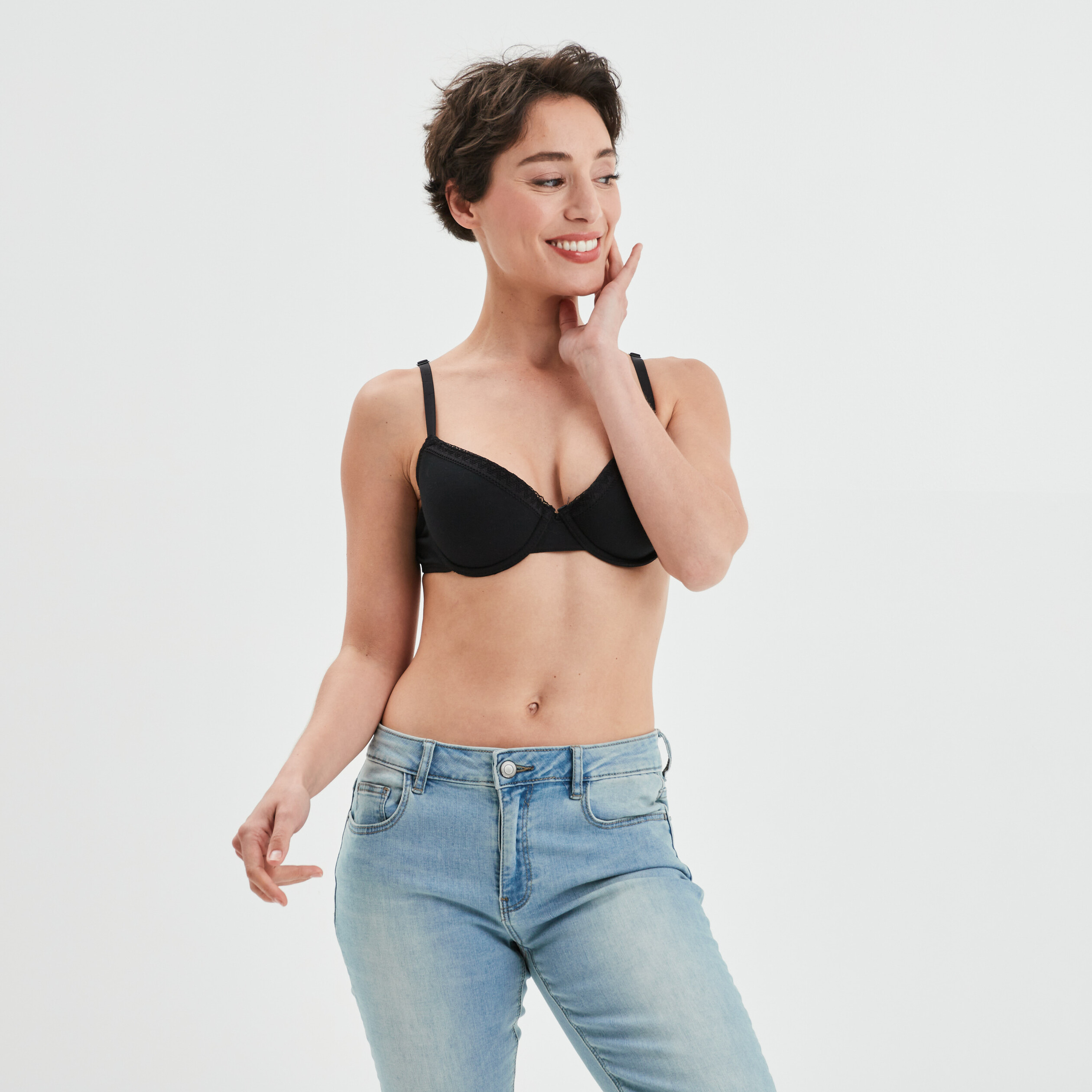 Soutien-gorge corbeille emboitant coton noir femme | La Halle