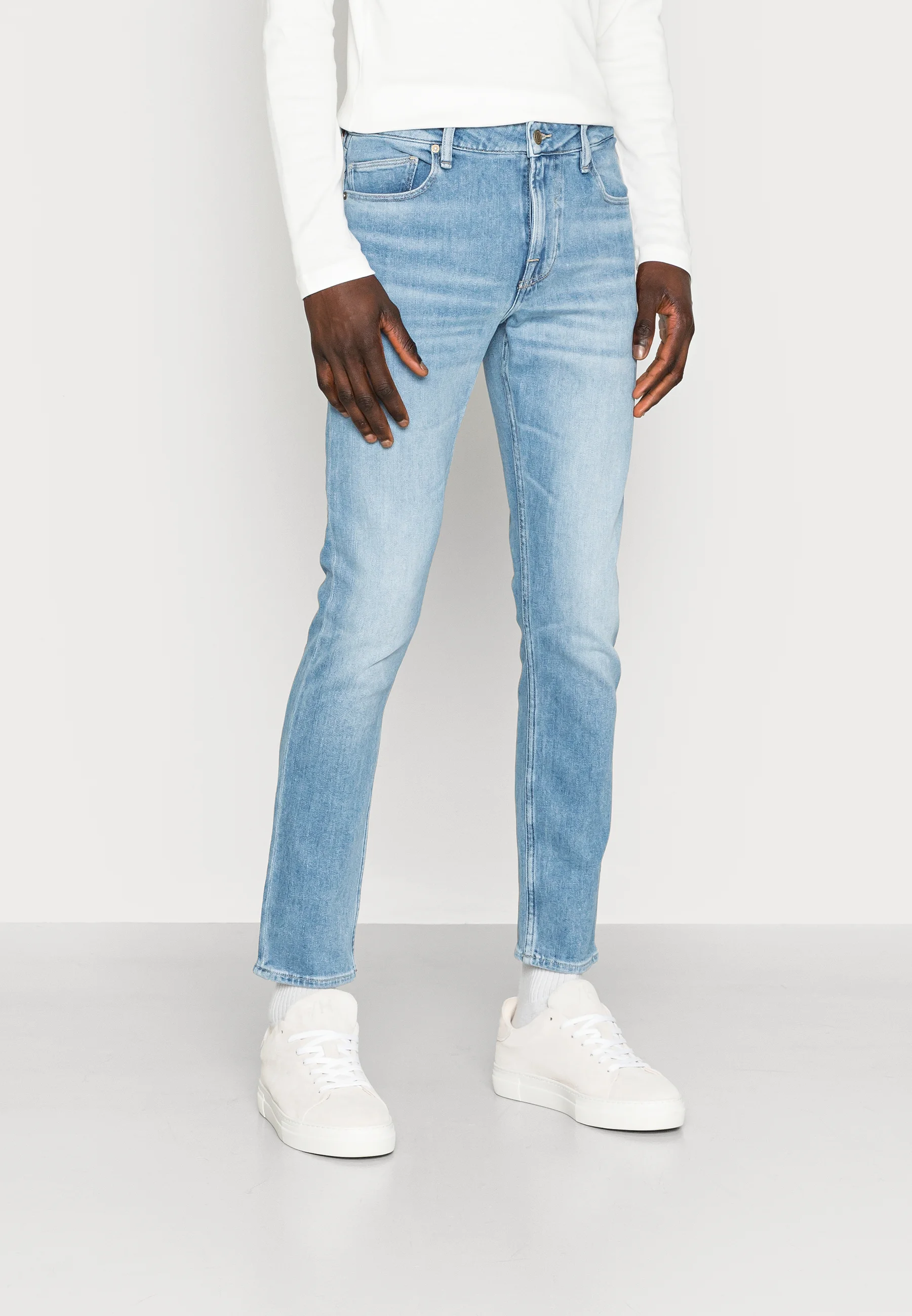 Guess CHRIS - Vaqueros pitillo