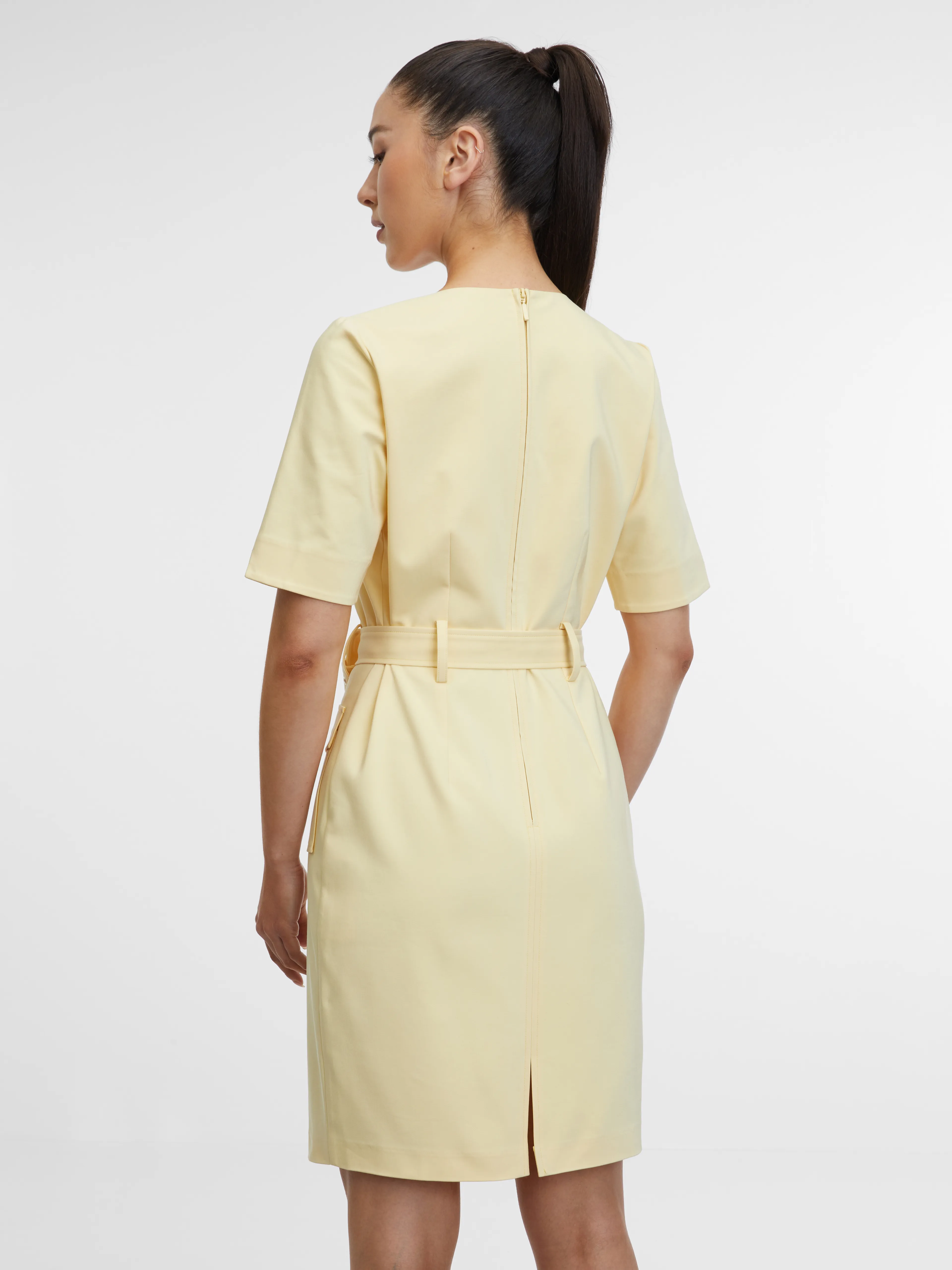 Gelbes Damenkleid ORSAY