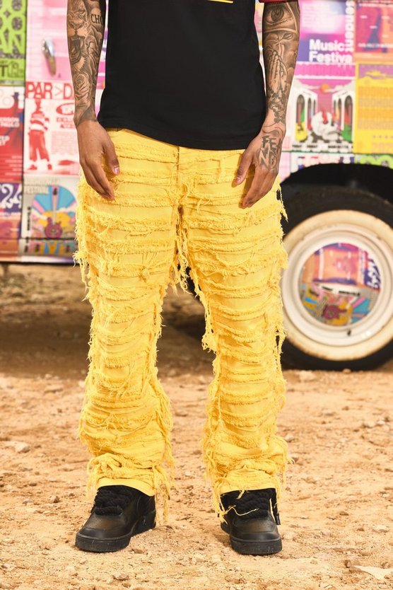 Lockere, extrem zerrissene Jeans in Gelb