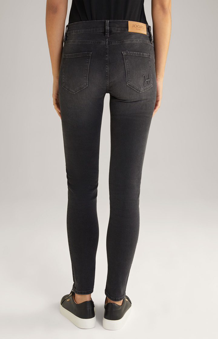 Jeans in Washed Anthrazit