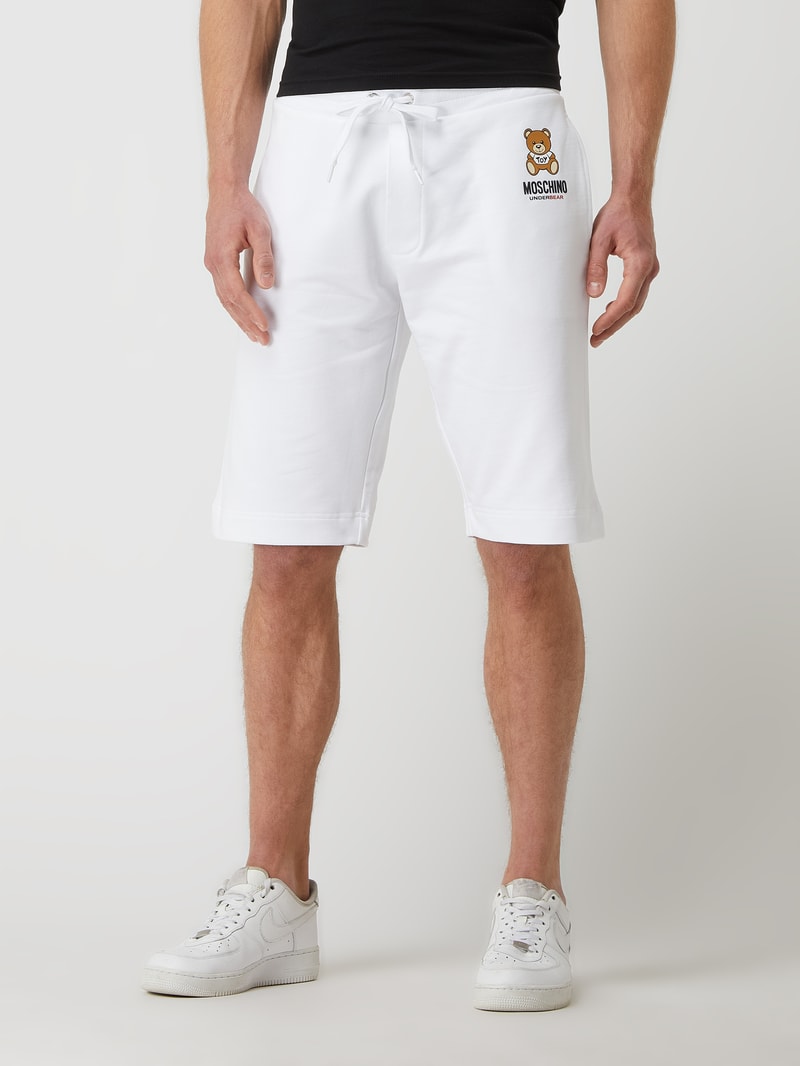 Sweatshorts mit Eingrifftaschen in weiß