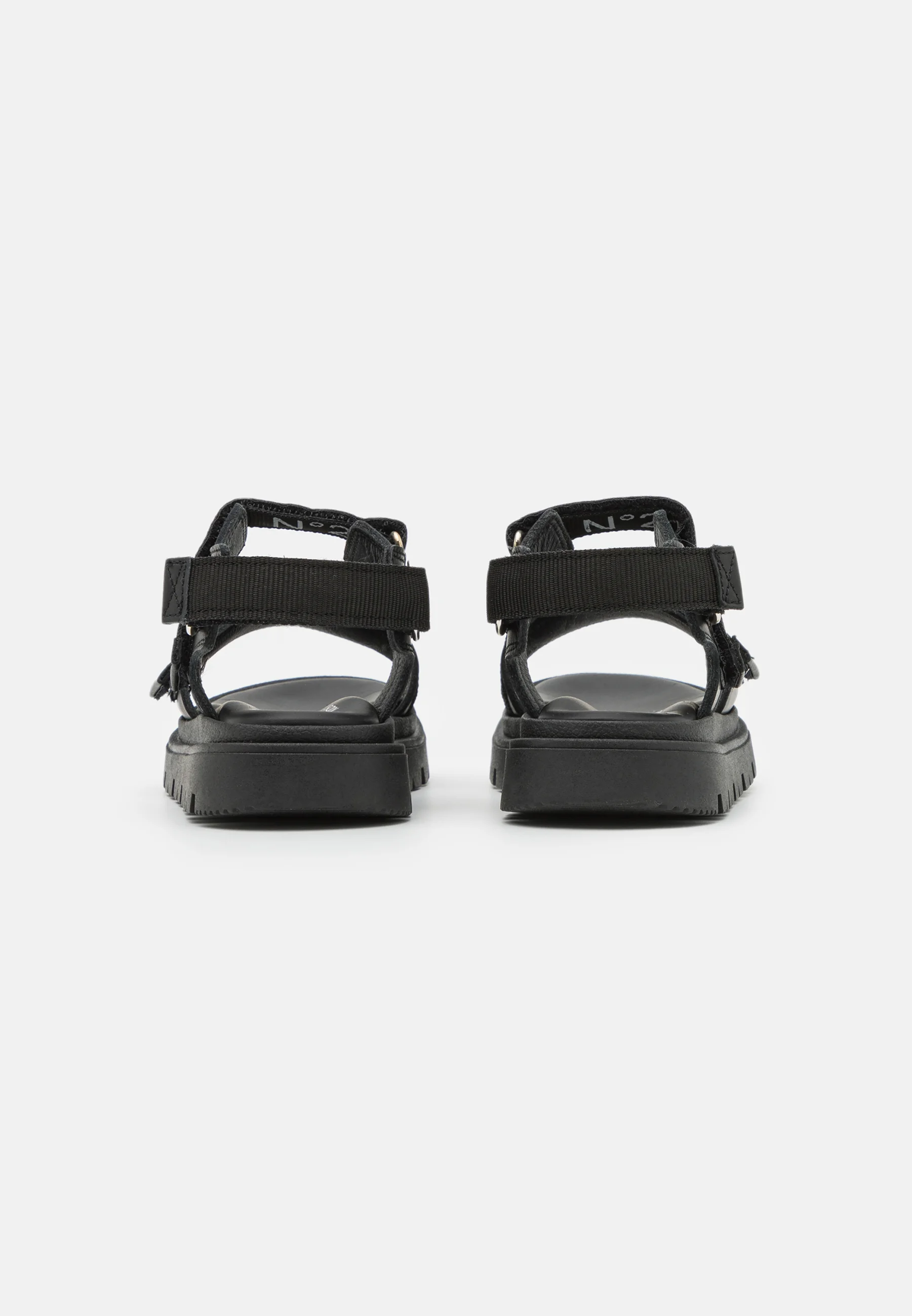 Sandalias n.° 21