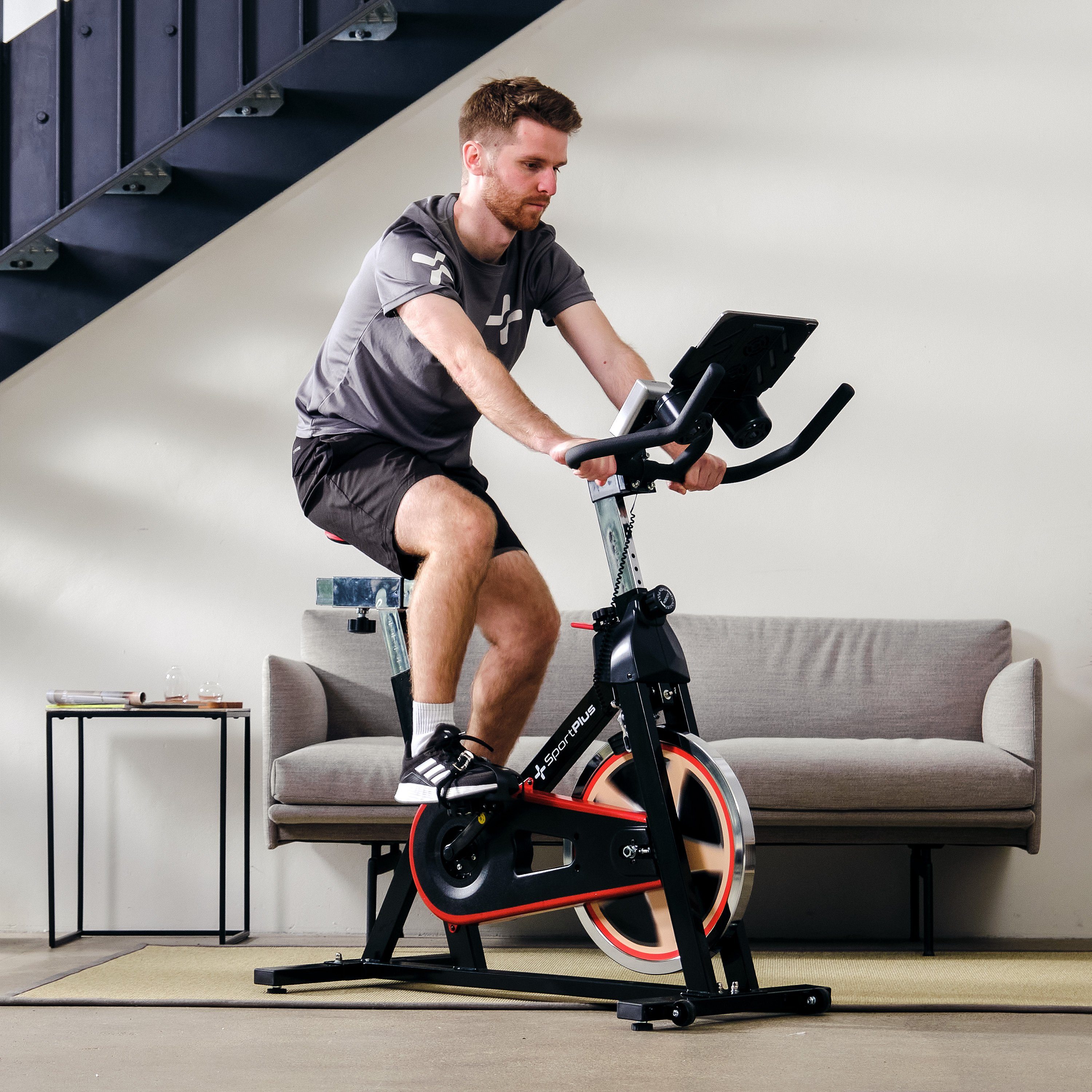 SportPlus Heimtrainer SP-SRP-2100-i, Speedbike, Fitness-Bike, stufenloser Widerstand, 13 kg Schwungmasse