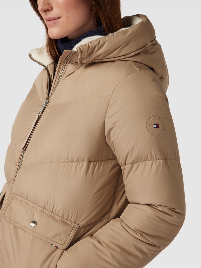 Steppjacke mit Label-Stitching Modell 'SORONA' in beige
