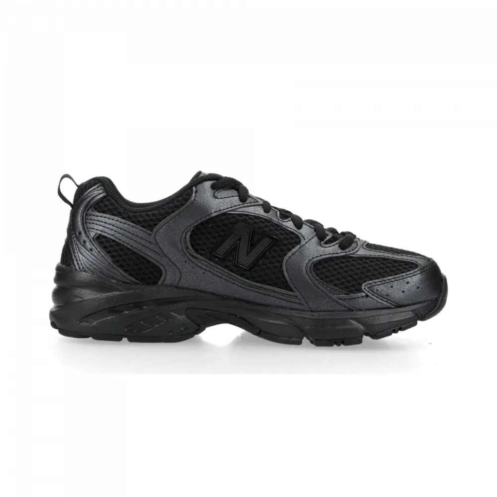 New Balance 530 MR530PB / schwarz