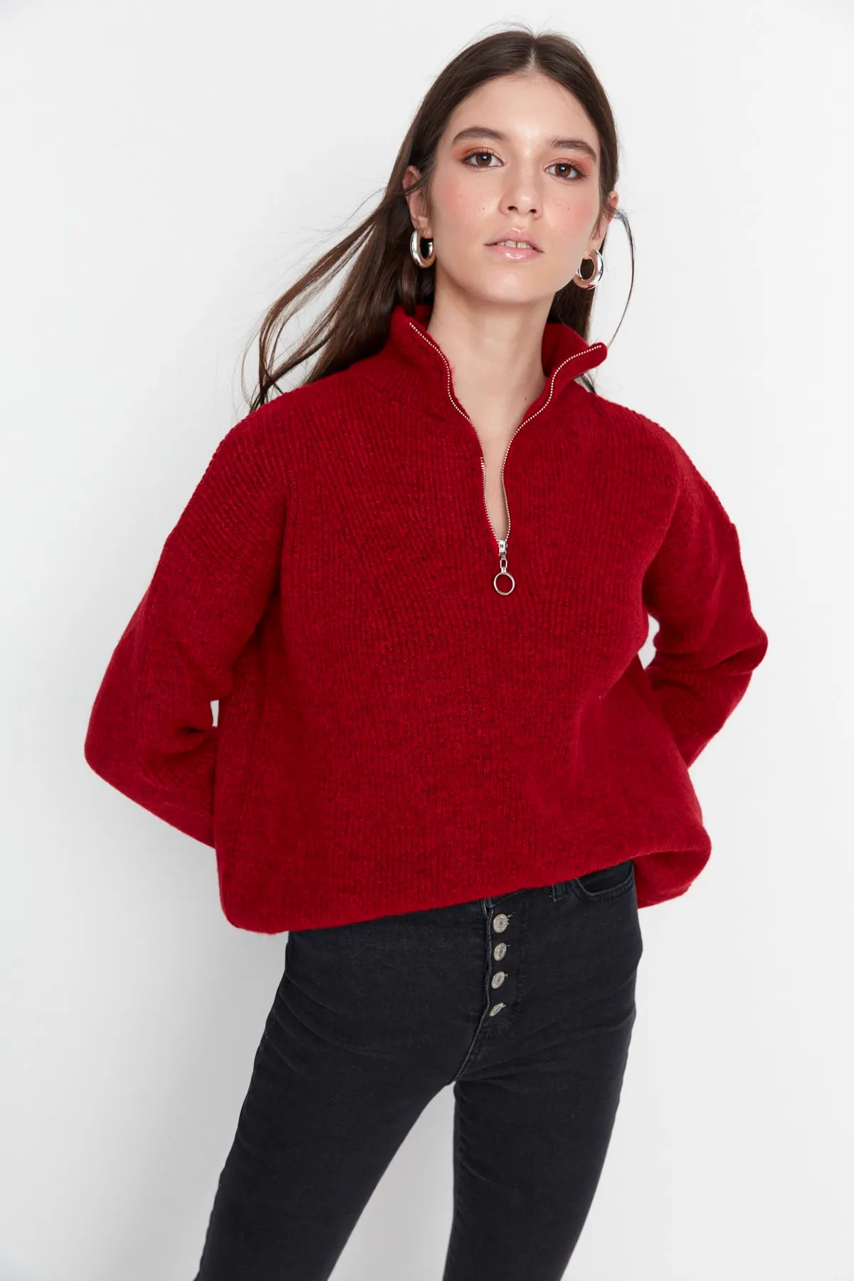 Trendyol Collection  Roter Strickpullover mit weicher Struktur und Reißverschluss TWOAW20XS0009