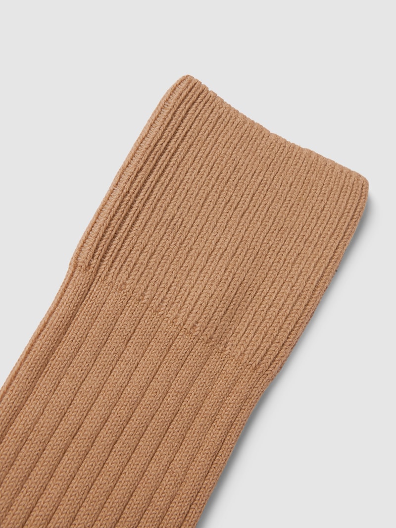Socken mit Label-Detail in camel