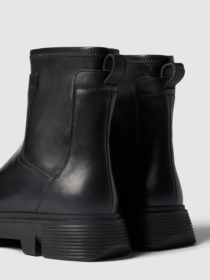 Boots aus Leder-Mix Modell 'VILDE' in schwarz