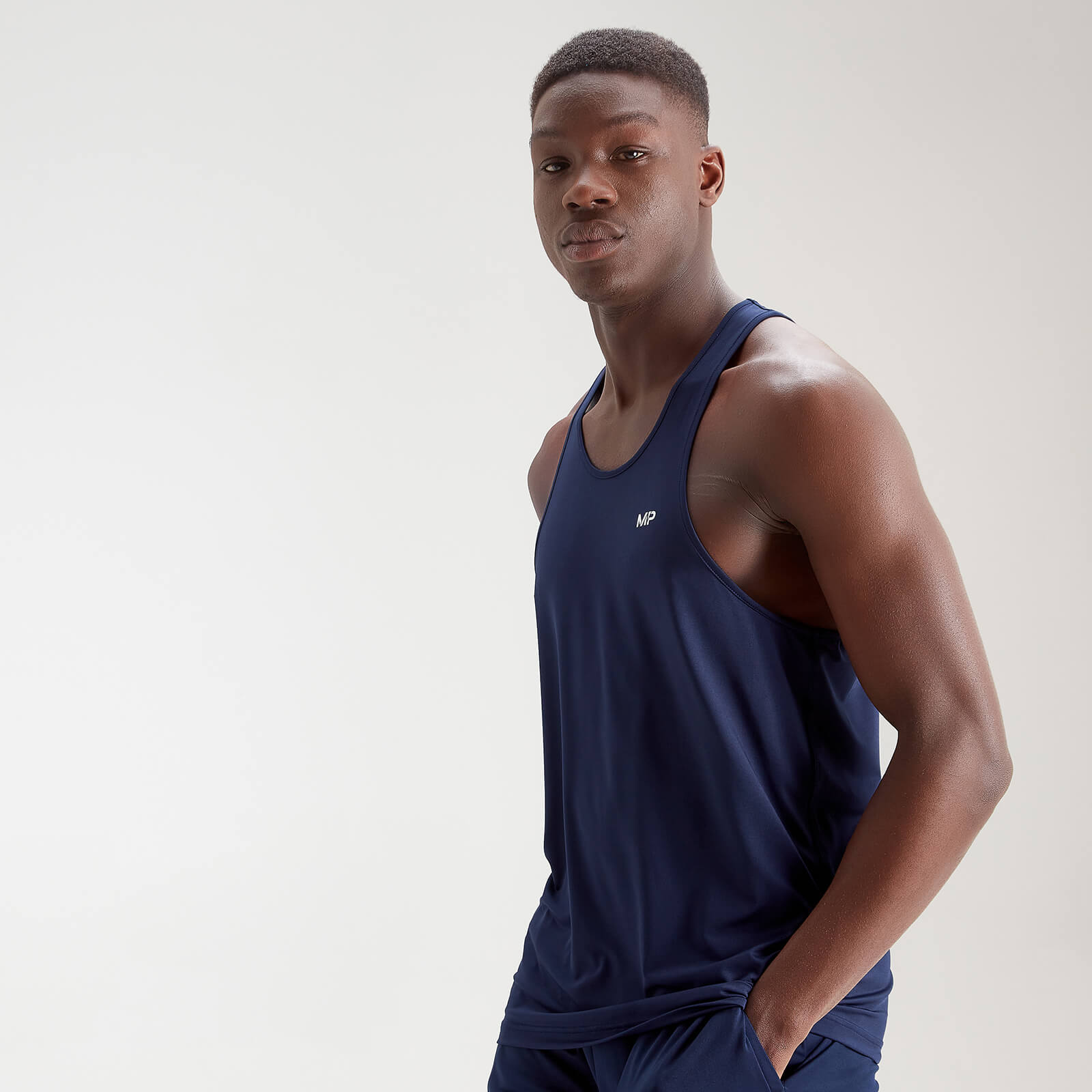 Marcel d’entraînement MP Essentials pour hommes – Bleu marine