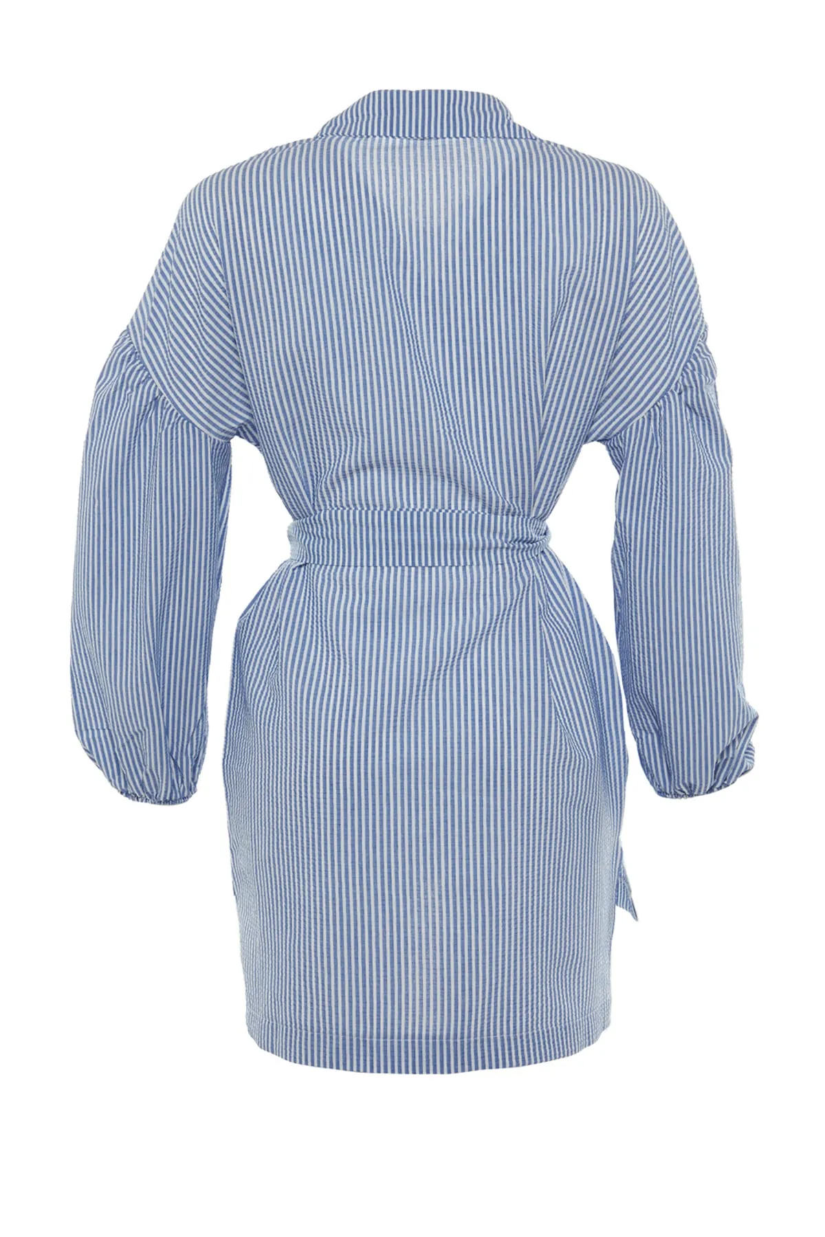 Trendyol Modest  Blau gestreiftes, gewebtes Hemd mit Ballonärmeln und langem Rücken, Gürtel TCTSS22GO0116