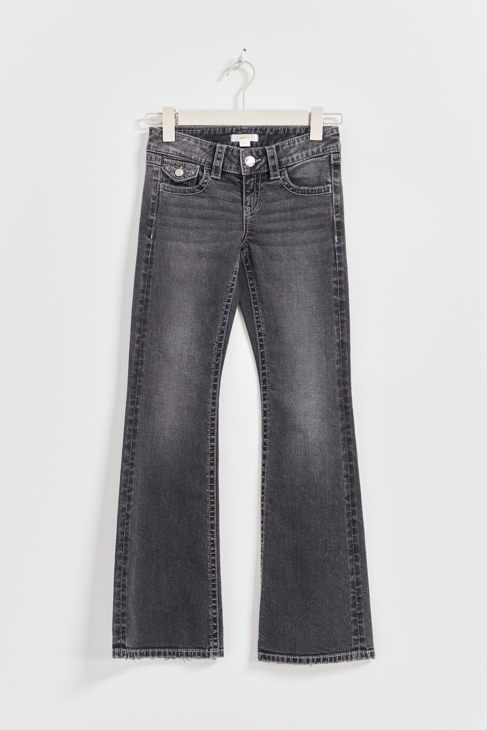 Embroidery flare jeans