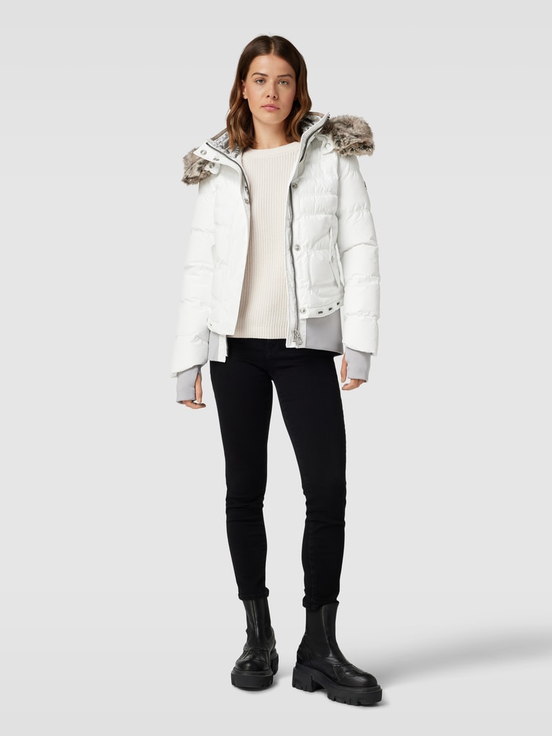 Funktionsjacke mit Label-Applikation Modell 'Queens' in weiß