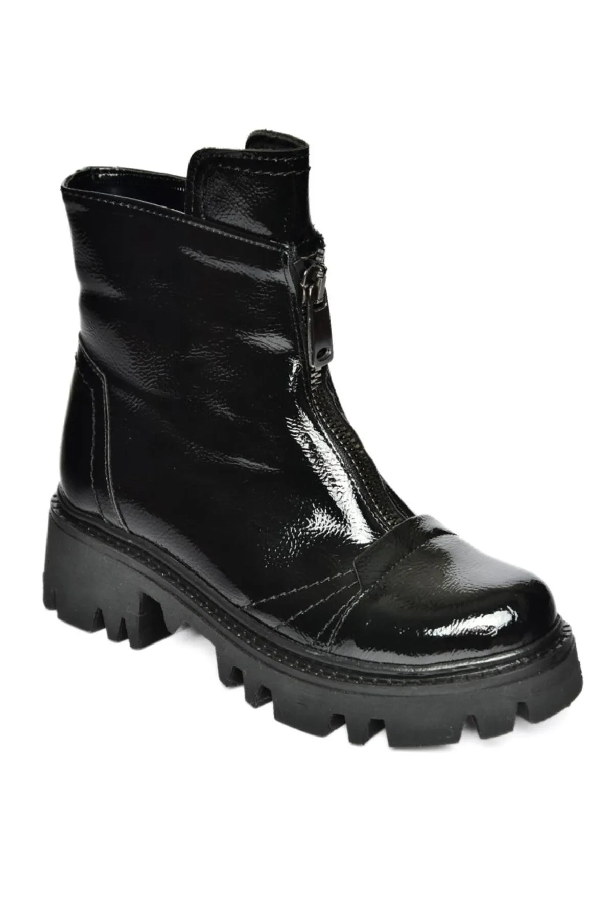 Fox Shoes  Schwarze Damenstiefel aus Lackleder mit dicker Sohle
