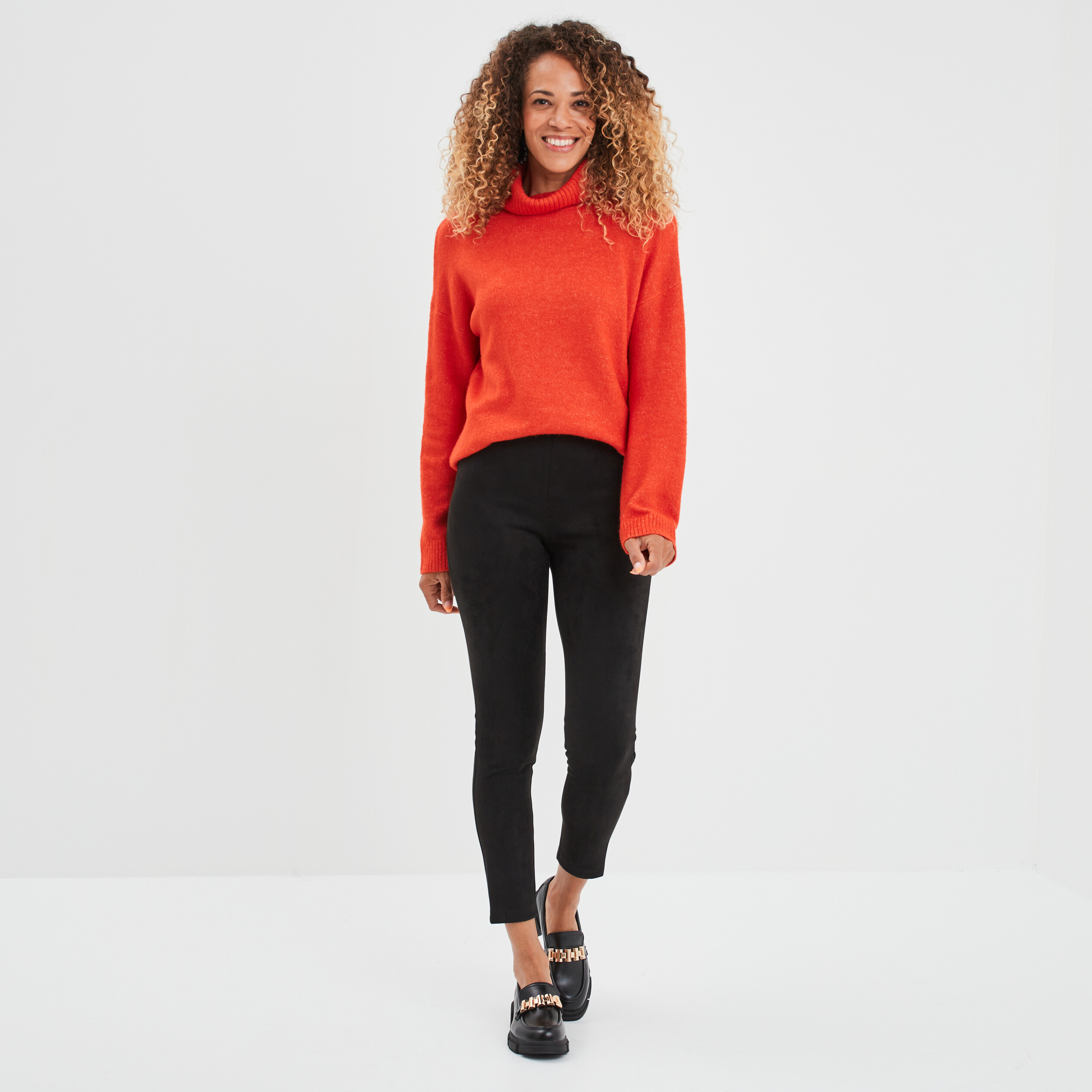 Pantalon suédine slim taille élastiquée noir femme | La Halle