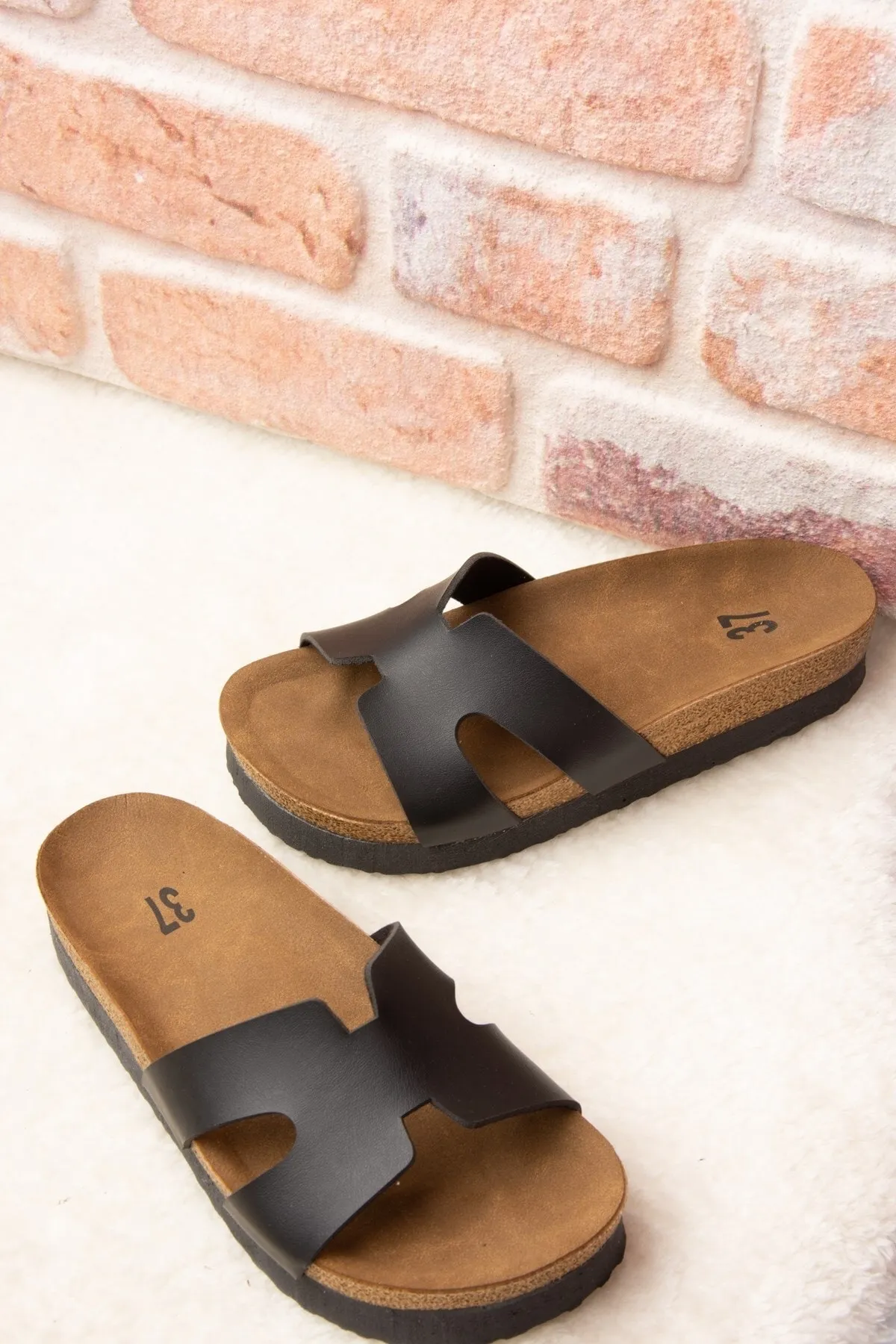 Fox Shoes  Schwarze Damenhausschuhe