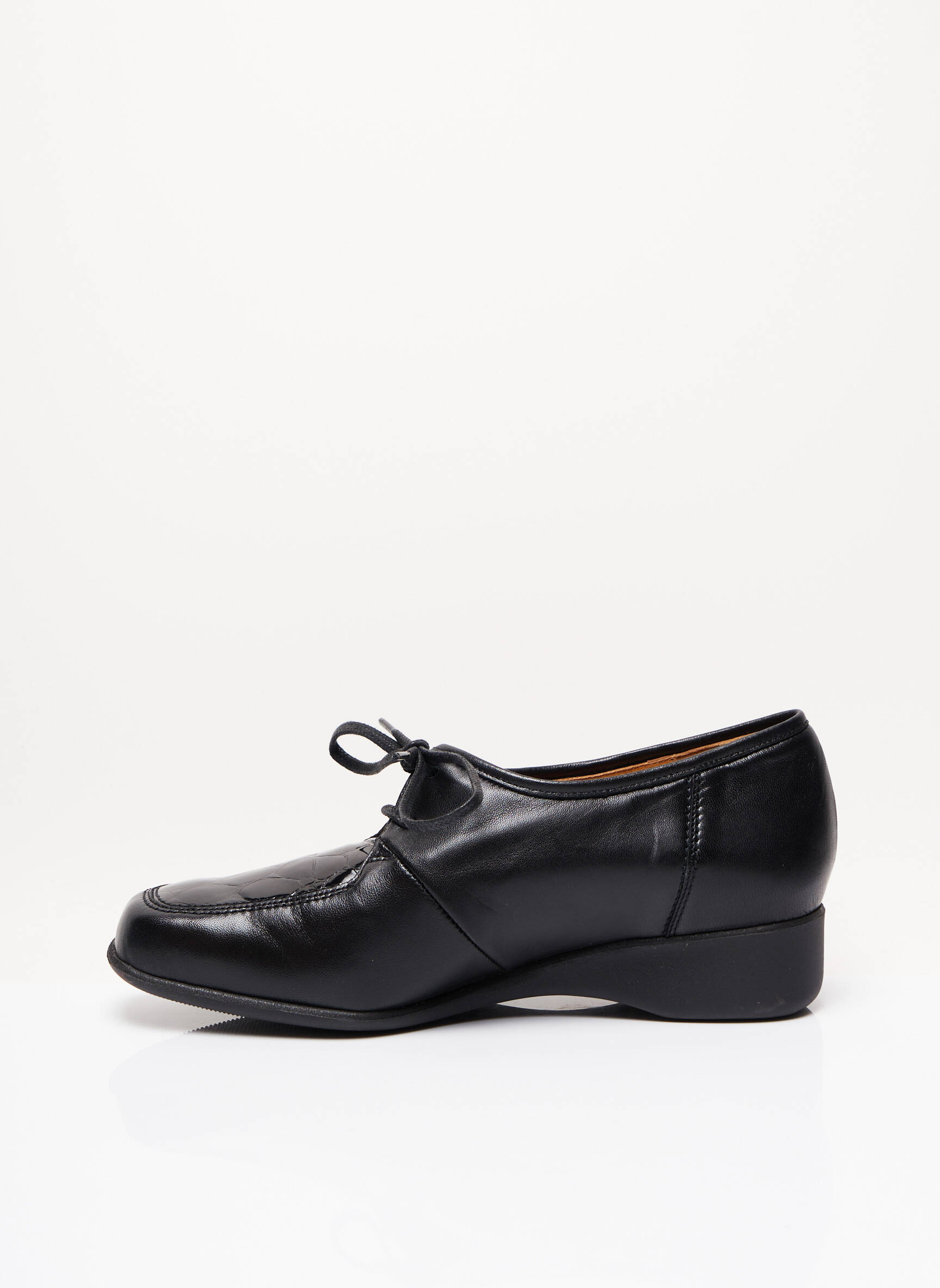 Hasley Derby Femme couleur noir