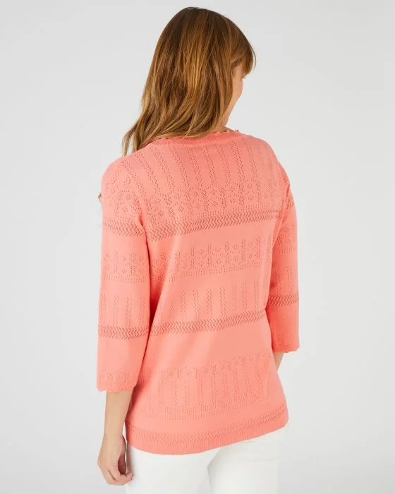 Pull ajouré en coton majoritaire