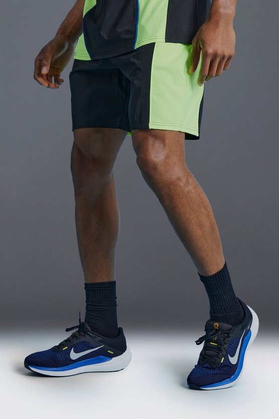 Man Active Colorblock Shorts