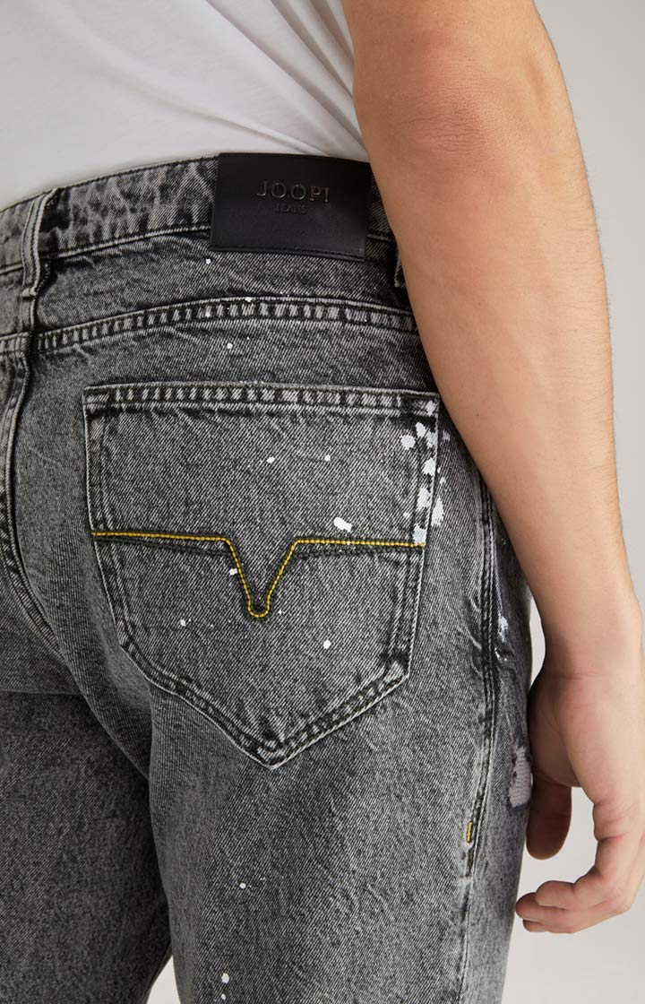 Jeans in Grau