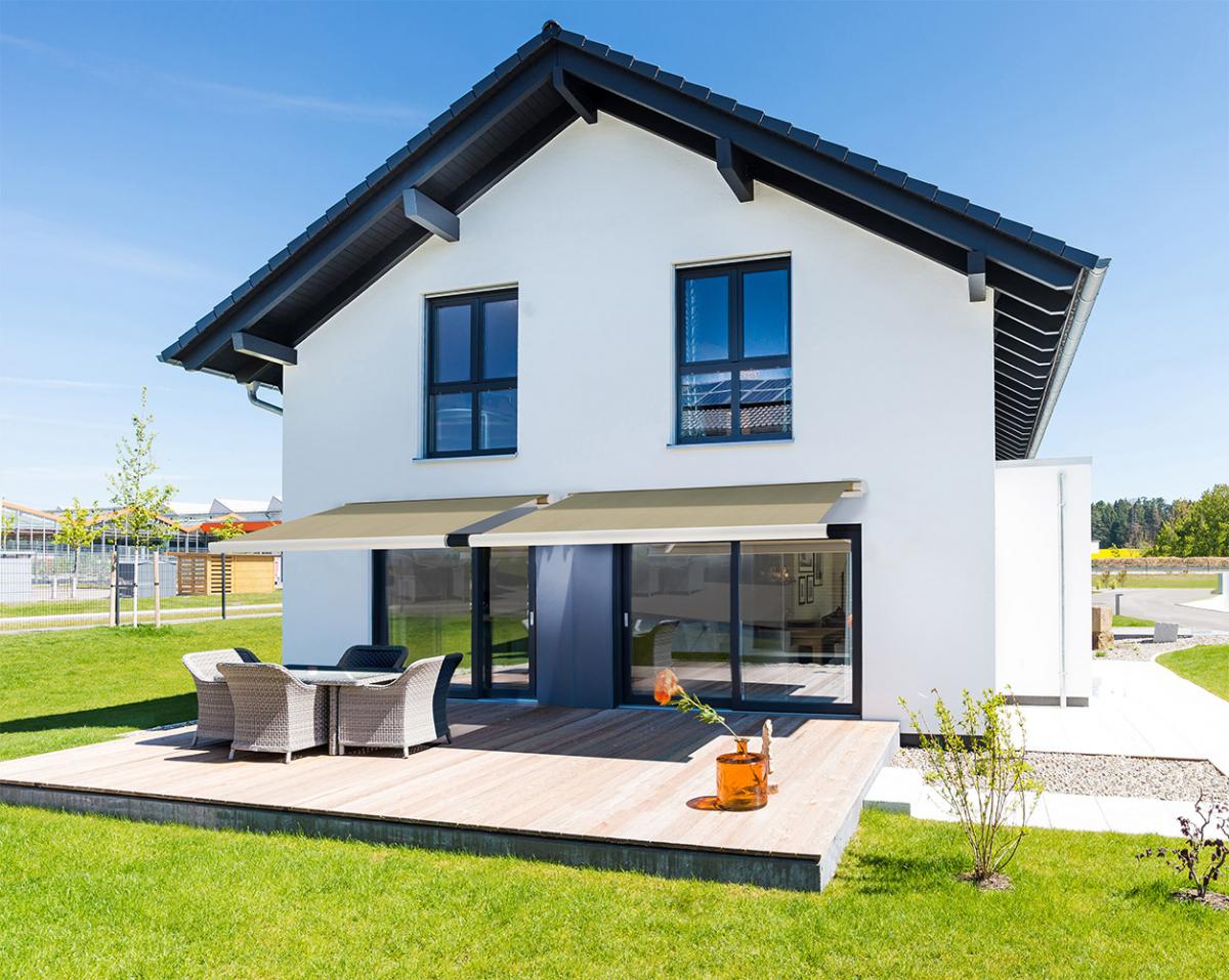 Home Deluxe LED Vollkassettenmarkise ELOS V2 - sandfarben 585 x 300 cm