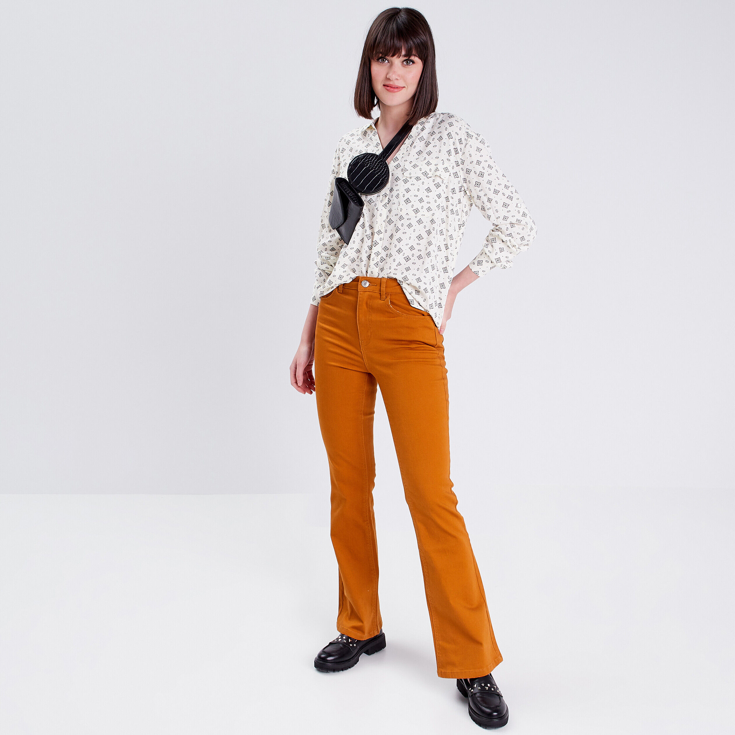 Jeans flare taille haute camel femme | Cache Cache
