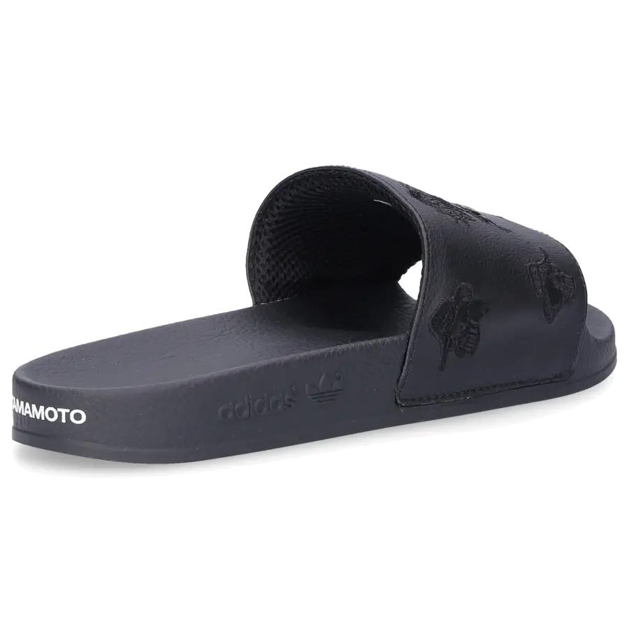 Y-3 - Badeschuhe ADILETTE AOP Kalbsleder - schwarz