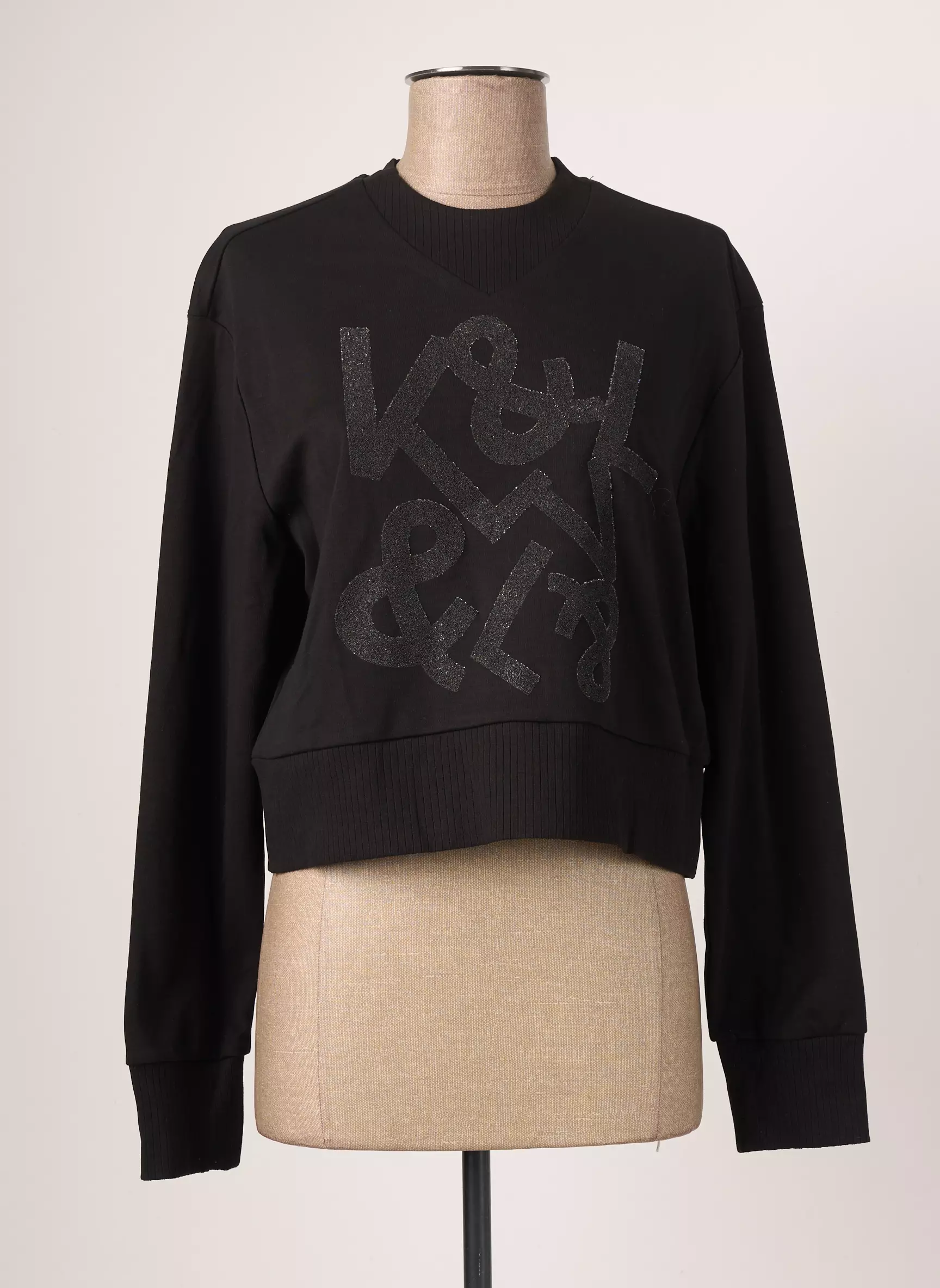 Victorio   Lucchino Sweats Femme couleur noir
