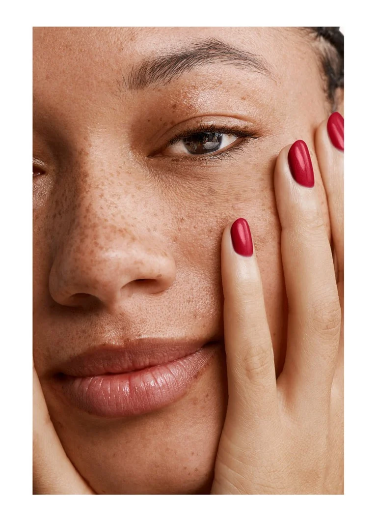 Pink Gellac 111 Rustic Red - gel nail polish