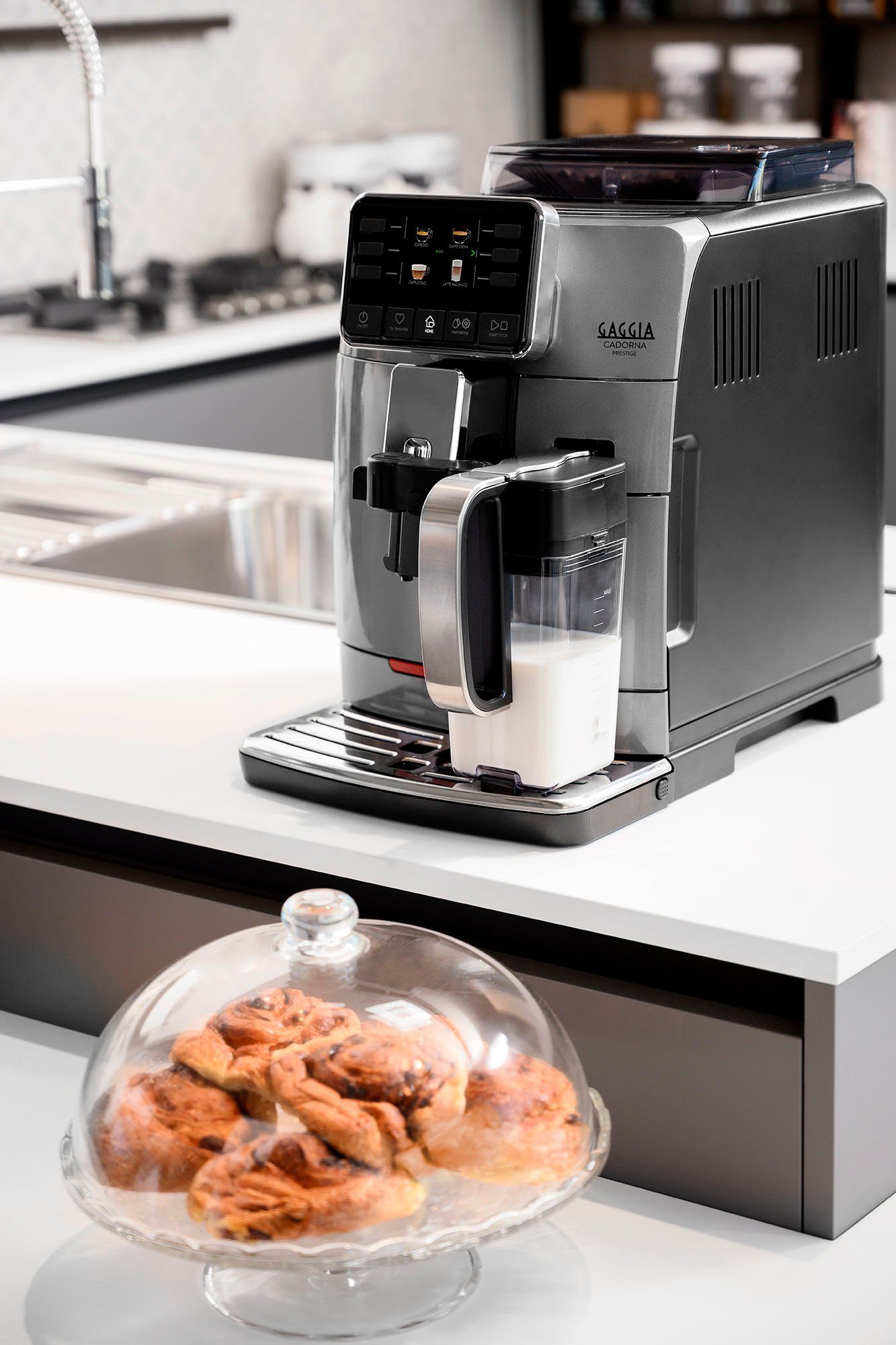 Gaggia Kaffeevollautomat Cadorna Prestige, vom Erfinder des Espresso - Barista@Home, One-Touch-Cappuccino & mehr