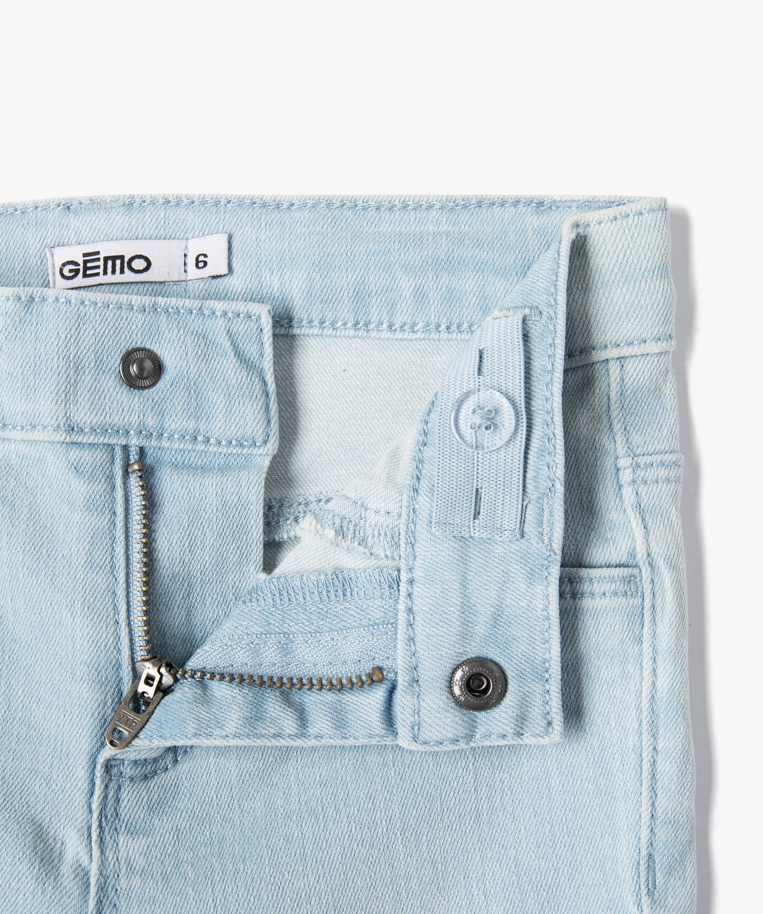 Pantacourt fille en jean coupe Slim bleach | GEMO