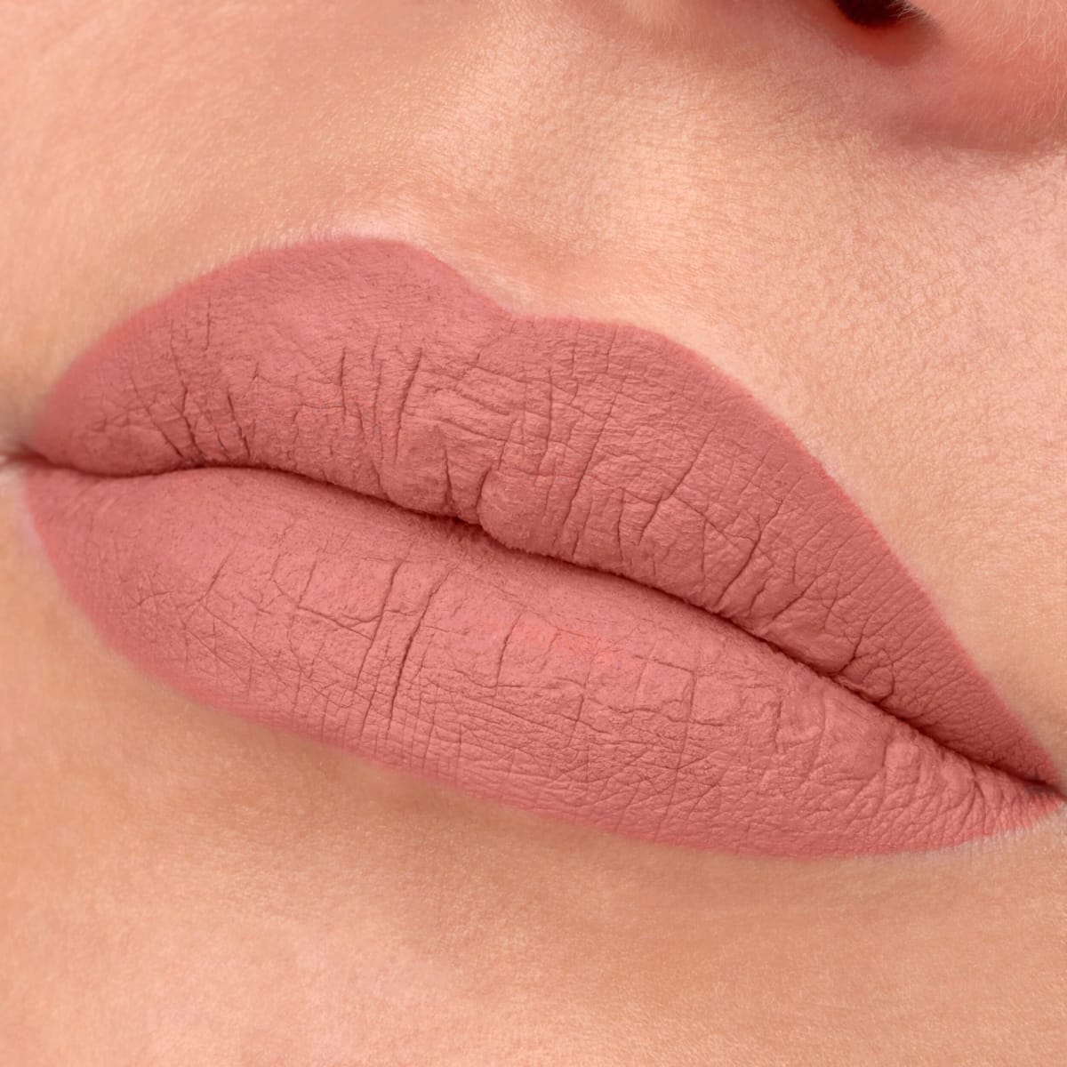 Lippenstift Liquid 8h Matte  04 Rosy Nude, 2,5 ml