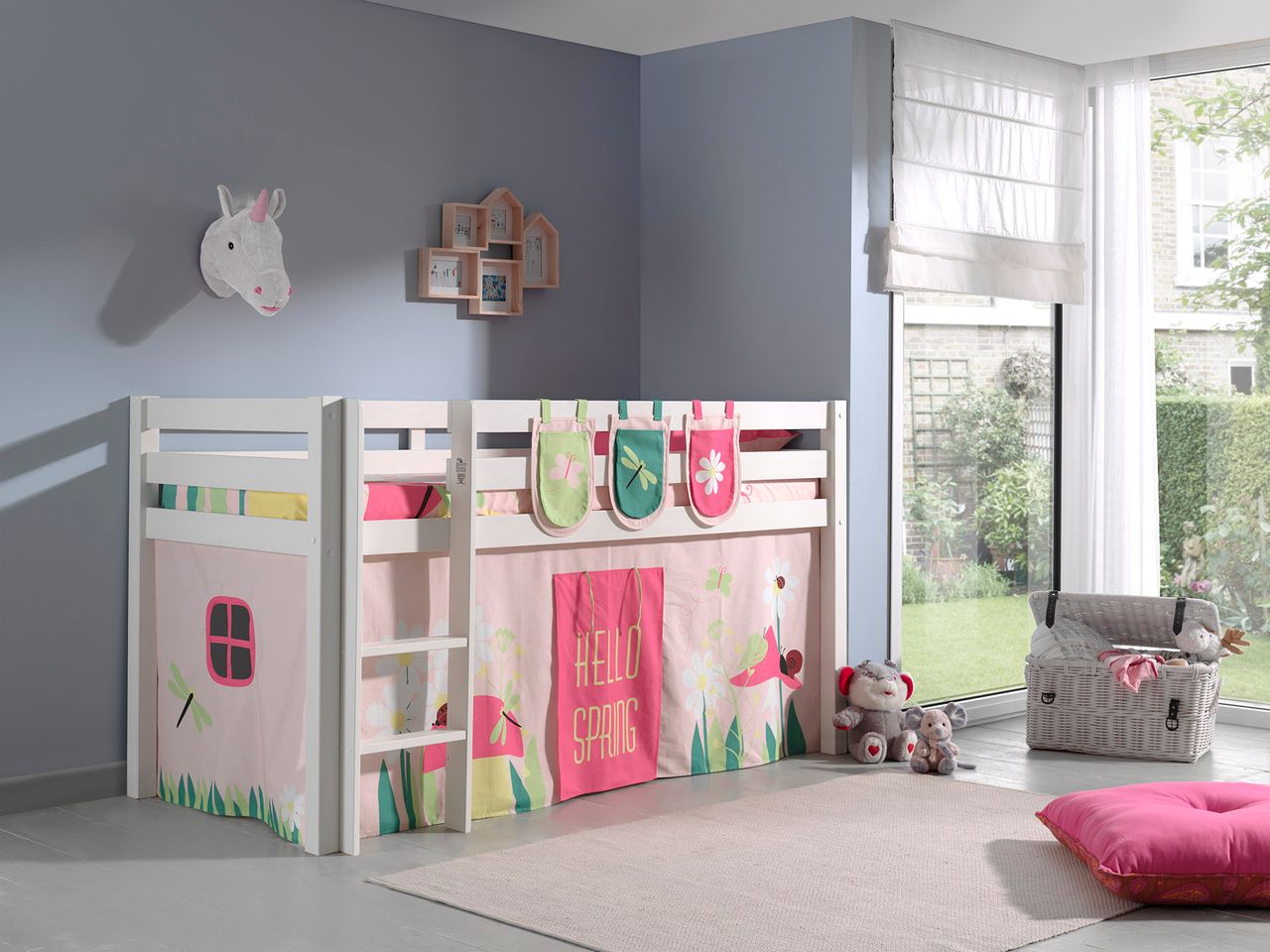 VIPACK Spielbett Pino mit Textilset Vorhang und 3 Taschen 
