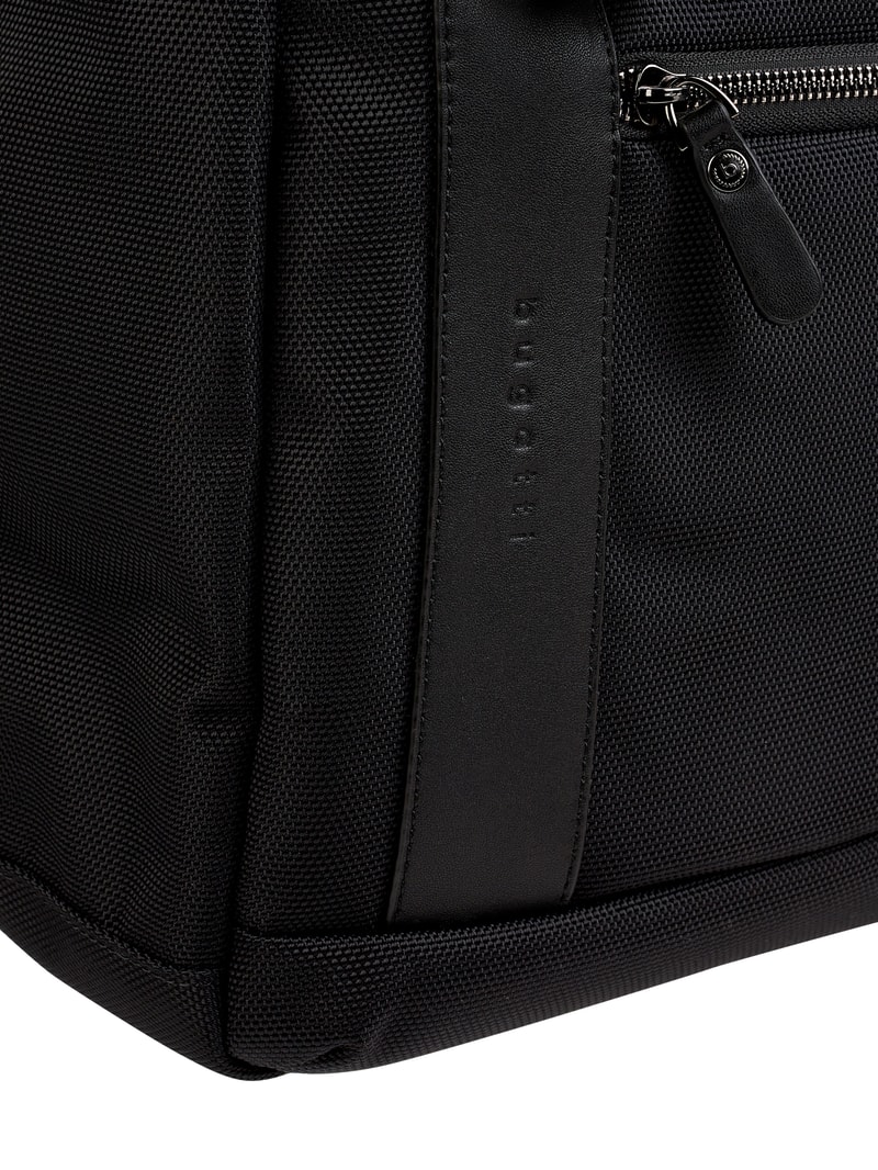 Rucksack mit Klickverschluss in schwarz
