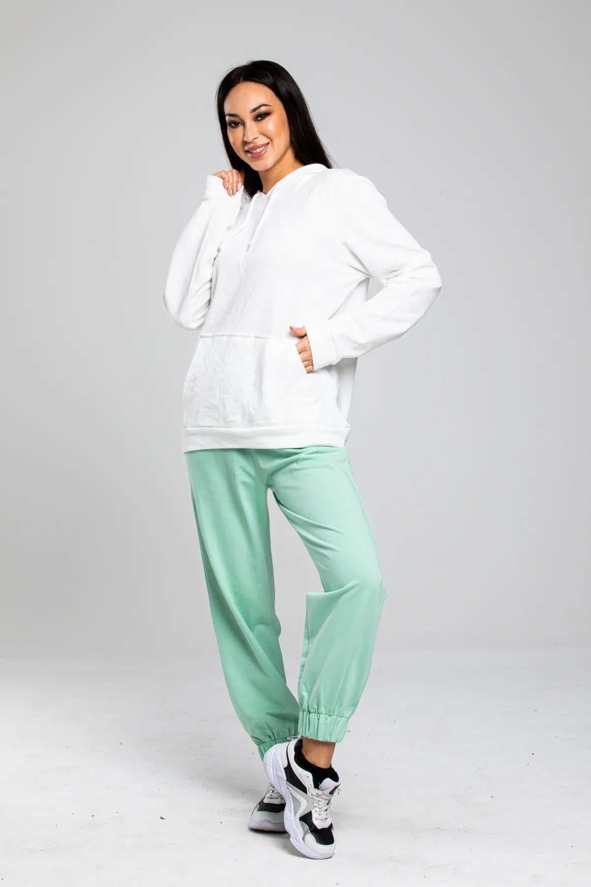 Superlife  Damen-Jogginghose mit normaler Passform, Basic Jogger Spr 20b05